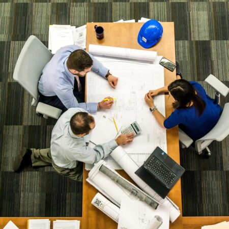 meeting-2284501_resized